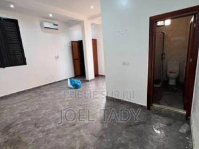 2chbre Appartement dans Empire Supreme, Ngaliema &agrave; Louer