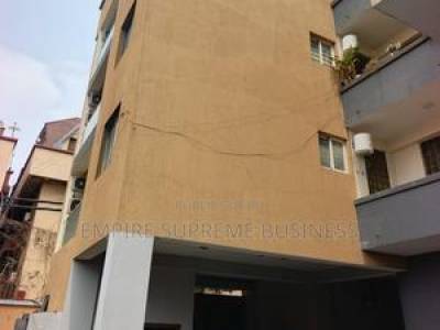 20chbre Maison dans Empire Supreme, Kintambo &agrave; Vendre